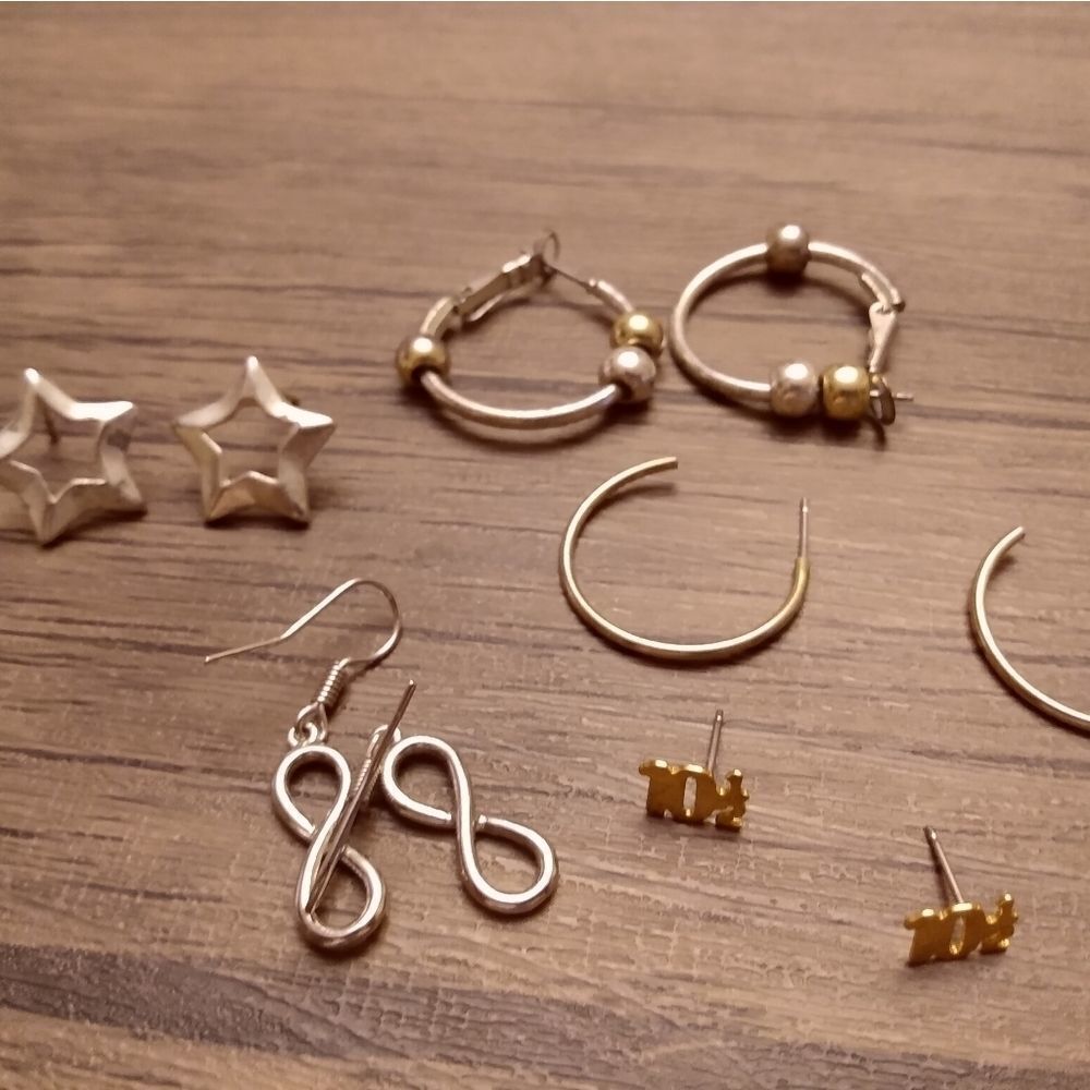 Vintage 2000s earring‎ bundle